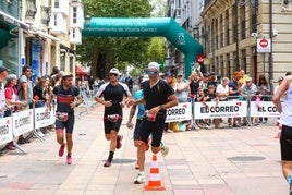 Competidores del Ironman 2023 en Vitoria