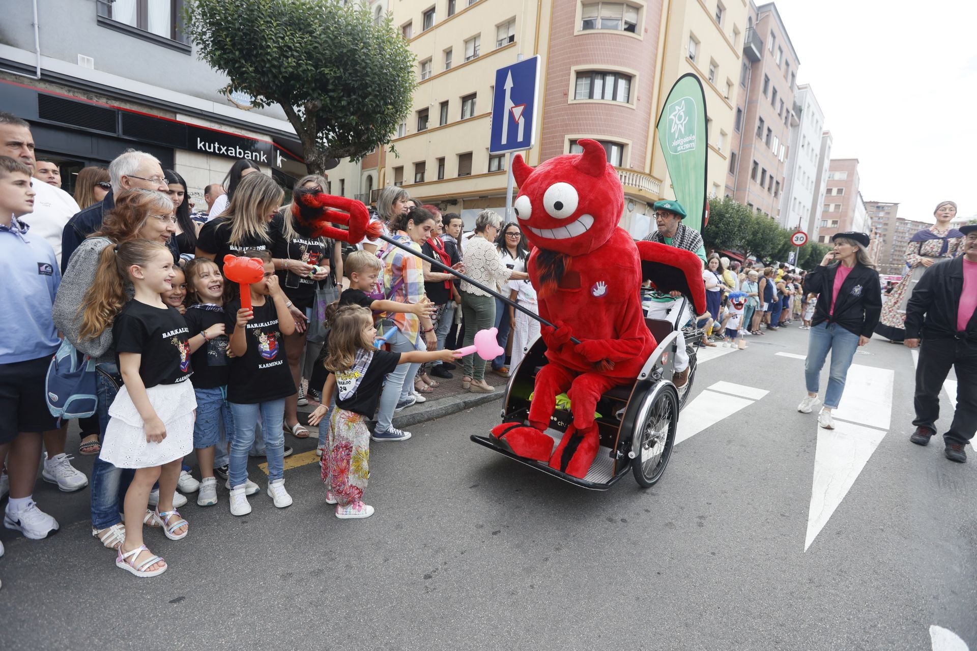 Barakaldo enciende la fiesta