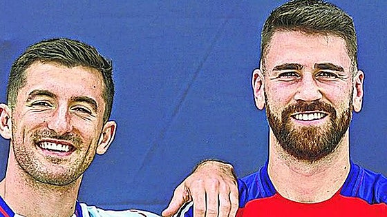 El PP propone hacer una recepción en Vitoria a los alaveses Unai Simón y Dani Vivian