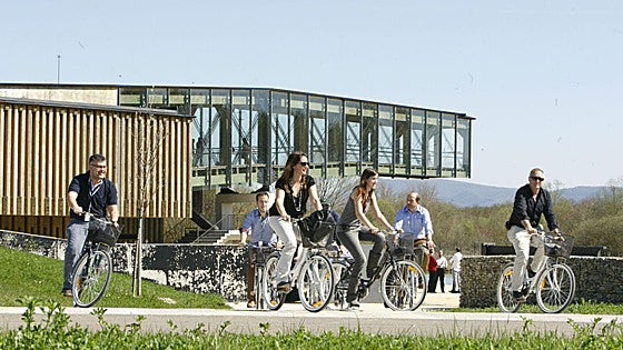 Vitoria estudia eliminar el alquiler de bicis de Ataria por su uso «casi nulo»