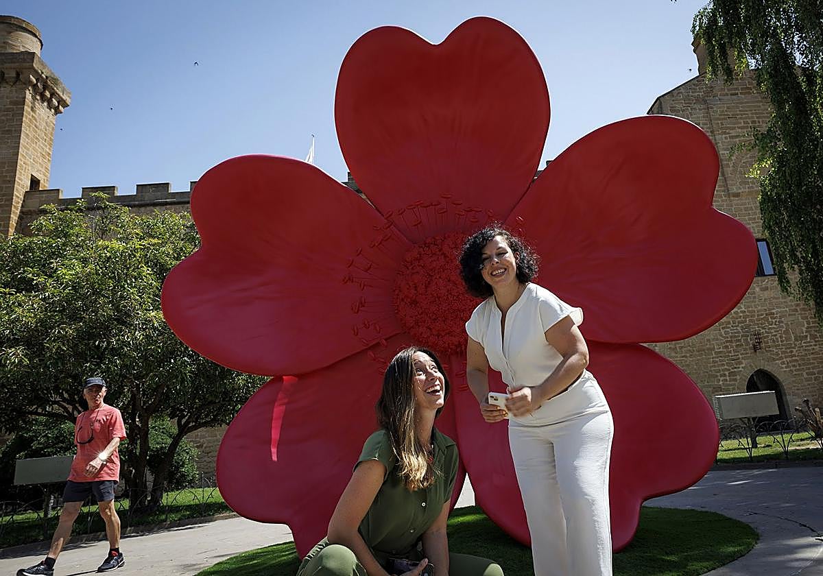 Las directoras del festival, durante la presentación.