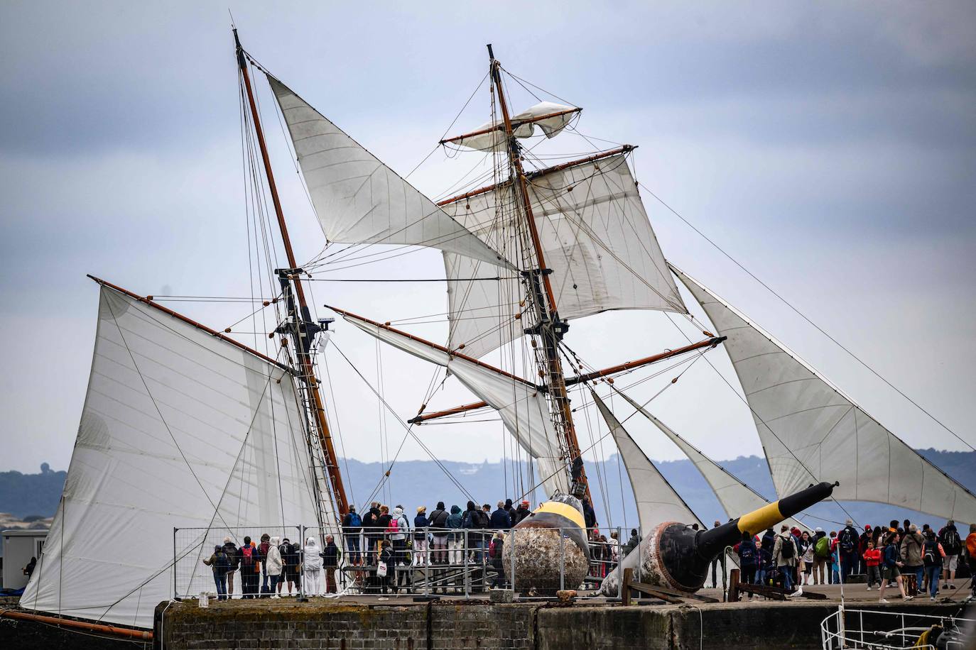 El Festival Marítimo de Brest vuelve a impresionar con sus barcos de época