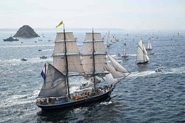 El Festival Marítimo de Brest vuelve a impresionar con sus barcos de época