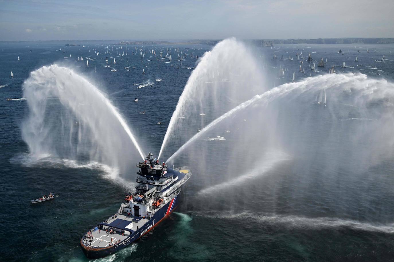 El Festival Marítimo de Brest vuelve a impresionar con sus barcos de época