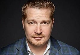 Kurtz tiene 59 años y una fortuna inmensa.