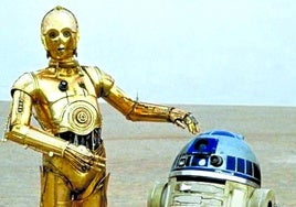 C-3PO, una versión masculina del robot de 'Metrópolis', y R2-D2, el personaje preferido de Lucas.