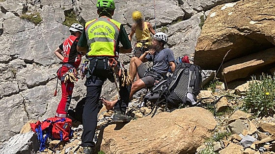 Rescatados dos montañeros vitorianos en el Pirineo oscense
