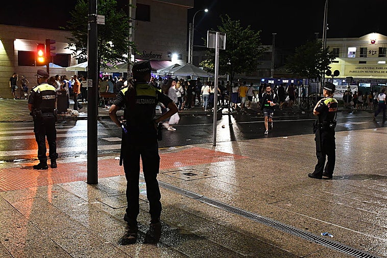 Un detenido acusado de agredir a su pareja y varias peleas en la última noche de fiestas de Santurtzi
