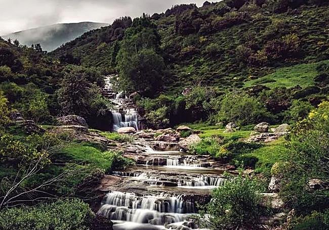 Una de las cascadas de la ruta.