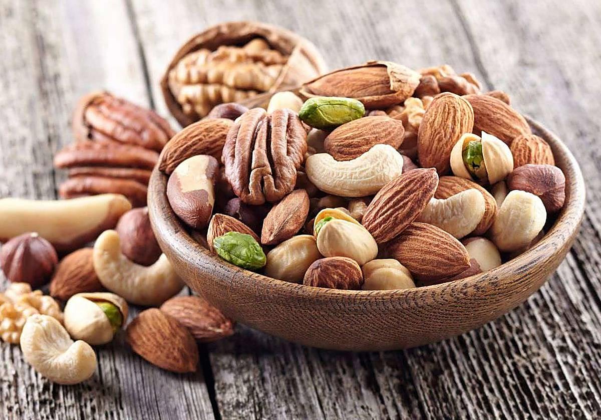 Alerta sanitaria por la presencia de «cuerpos extraños» en un cóctel de frutos secos a la venta en España