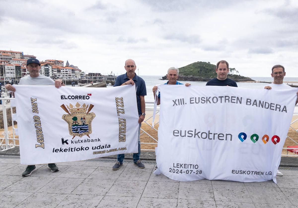 Presentación de la Ikurriña EL CORREO en Lekeitio.