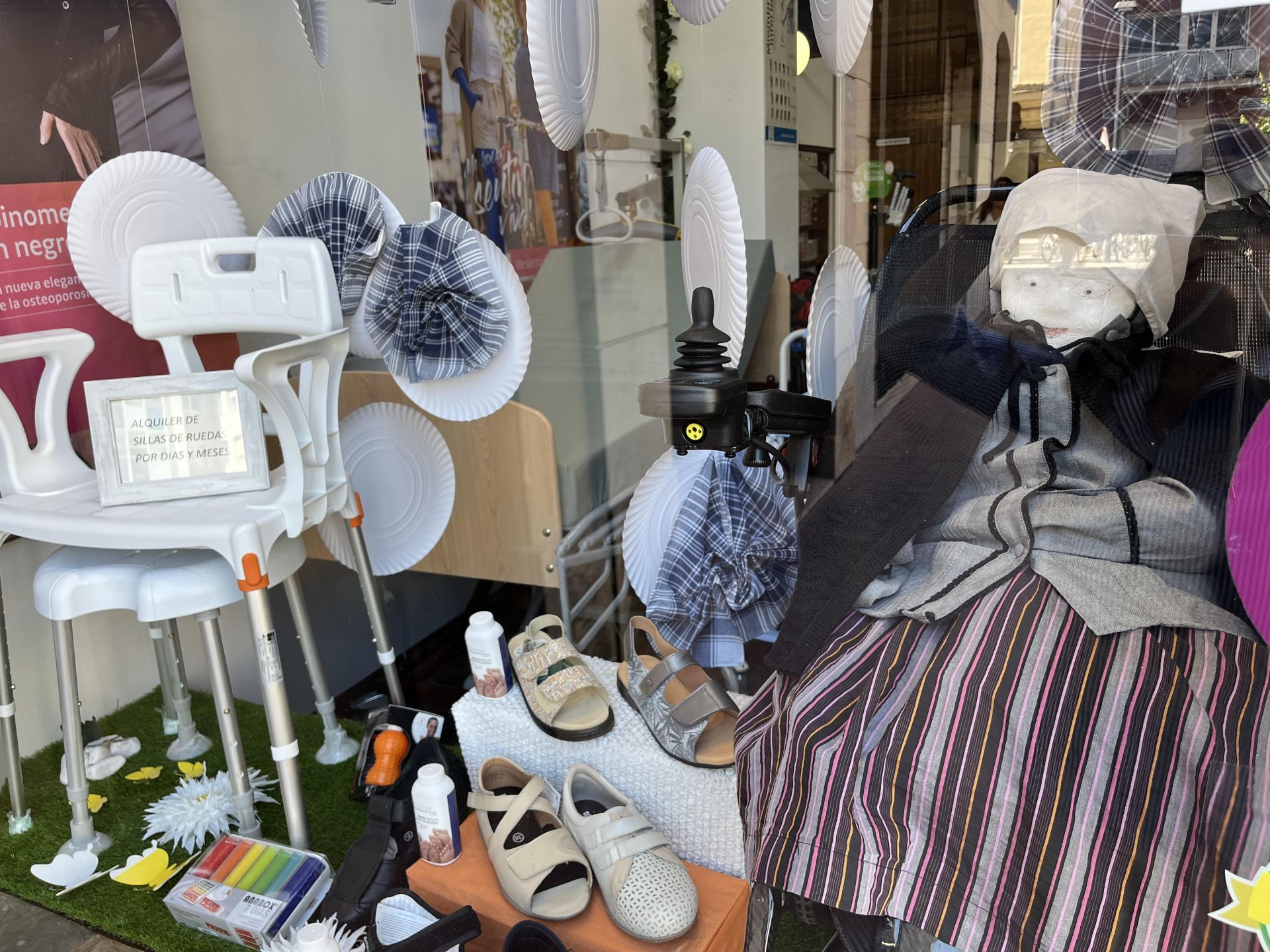 Ortopedia Indar (Avenida Beato Tomás de Zumárraga, 1)