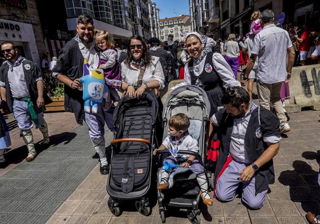 Luis, María, Patricia, Ekhi, Amaia e Igor disfrutando del día.