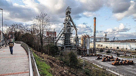 La nueva plaza de acceso al Alto Horno abrirá al público en septiembre