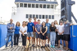 La tripulación del OCEARCH anter de partir de Vigo el 29 de agosto