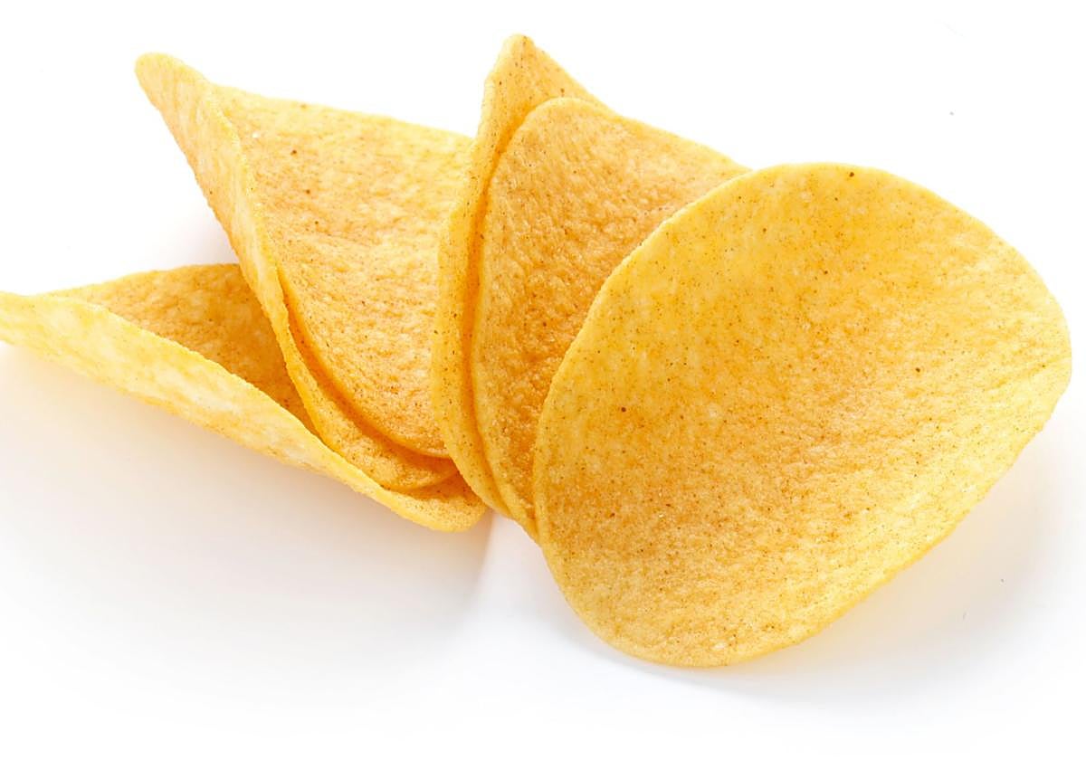 Adiós a las patatas fritas sabor jamón: por qué uno de los snacks más populares en España tiene los días contados