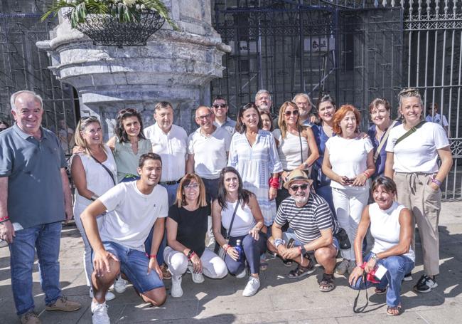 La delegación jeltzale incluyó a Ramiro González, José Antonio Suso, Beatriz Artolazabal y las consejeras Amaia Barredo y Nerea Melgosa.