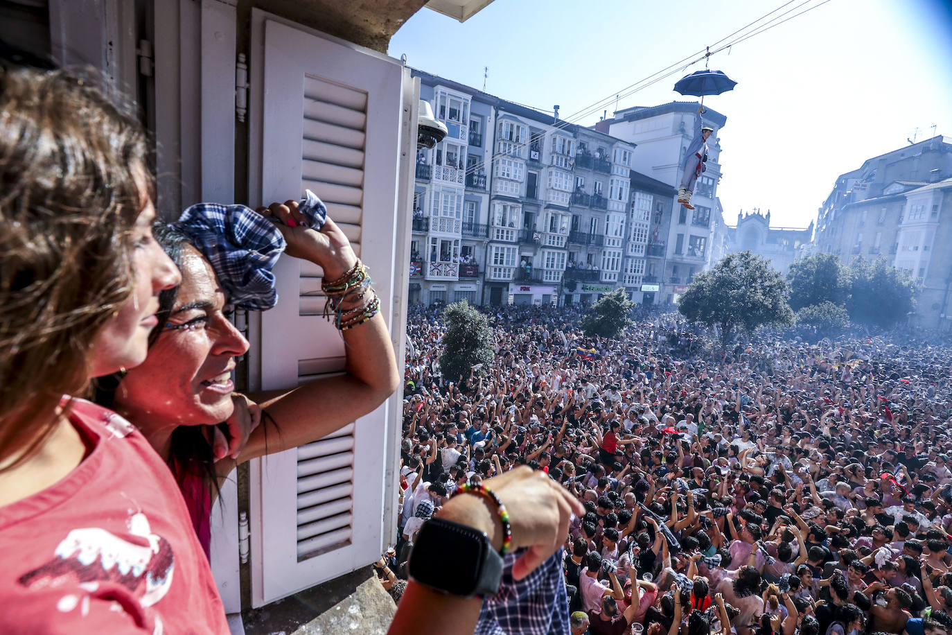 Búscate en la Bajada de Celedón