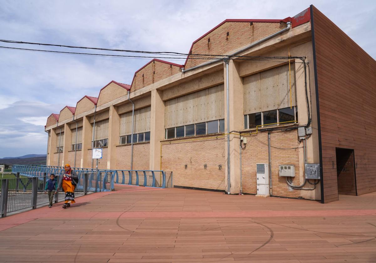 El nuevo frontón tendrá una pista multideporte, graderíos, vestuarios y rocódromo.