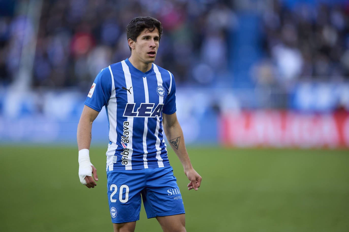 Giuliano Simeone no seguirá en el Alavés