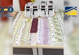 Detenidos en Bizkaia siete miembros de una organización criminal dedicada al tráfico de migrantes y la falsedad documental