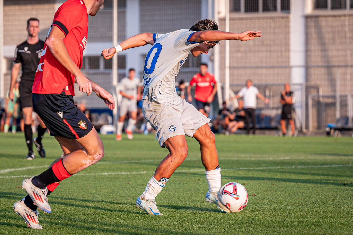 Las mejores imágenes del amistoso del Alavés ante el Osasuna