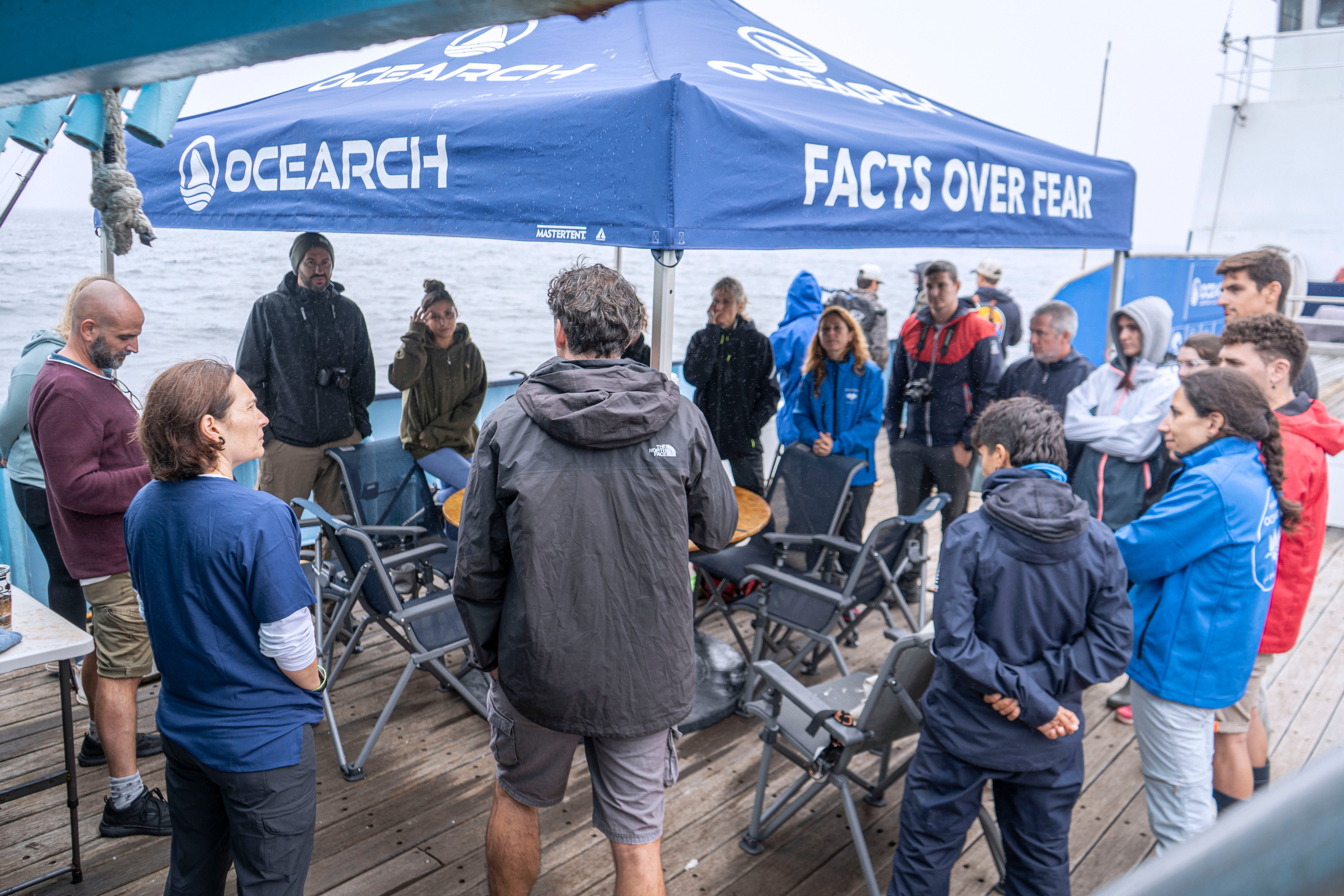 Toda la tripulación reunida el día en el que partieron de Vigo.