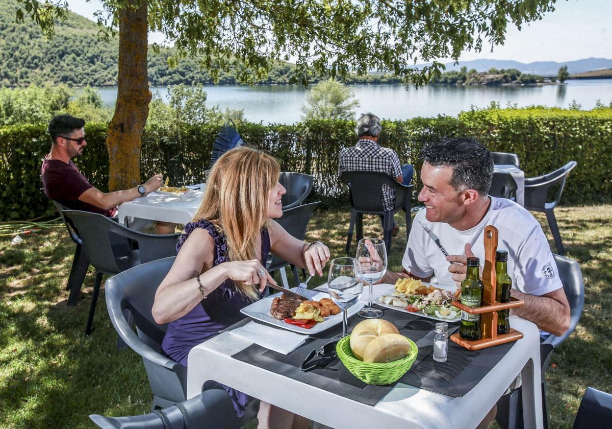 El restaurante Urbazter, junto al embalse de Ullibarri-Gamboa.