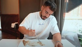 El influencer gastronómico quedó encantado con el menú del restaurante Elkano en Getaria