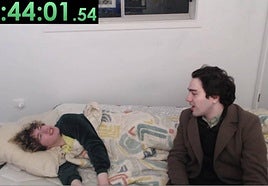 El youtuber Norme y su hermano duante la retransmisión en directo.