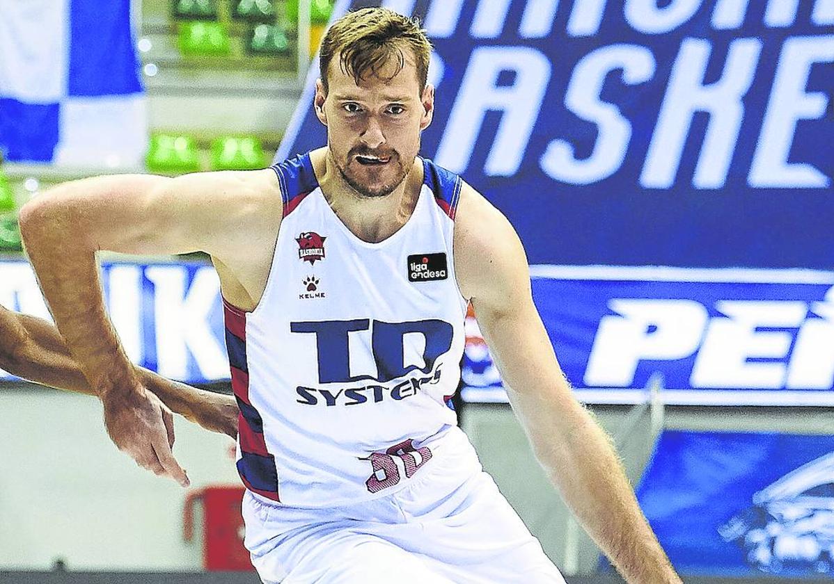 Zoran Dragic ganó la ACB con el Baskonia en la burbuja de Valencia (2020).