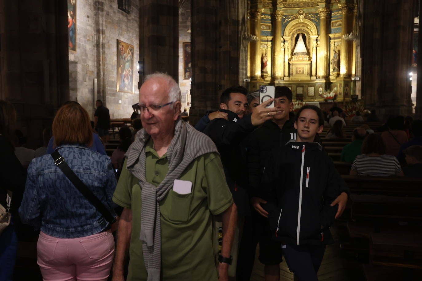 Los peregrinos llegan a Begoña para honrar a la Amatxu
