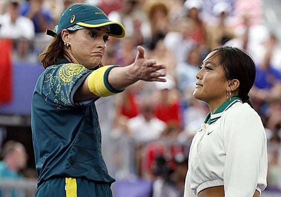 Rachael Gunn durante la competición en los Juego Olímpicos.