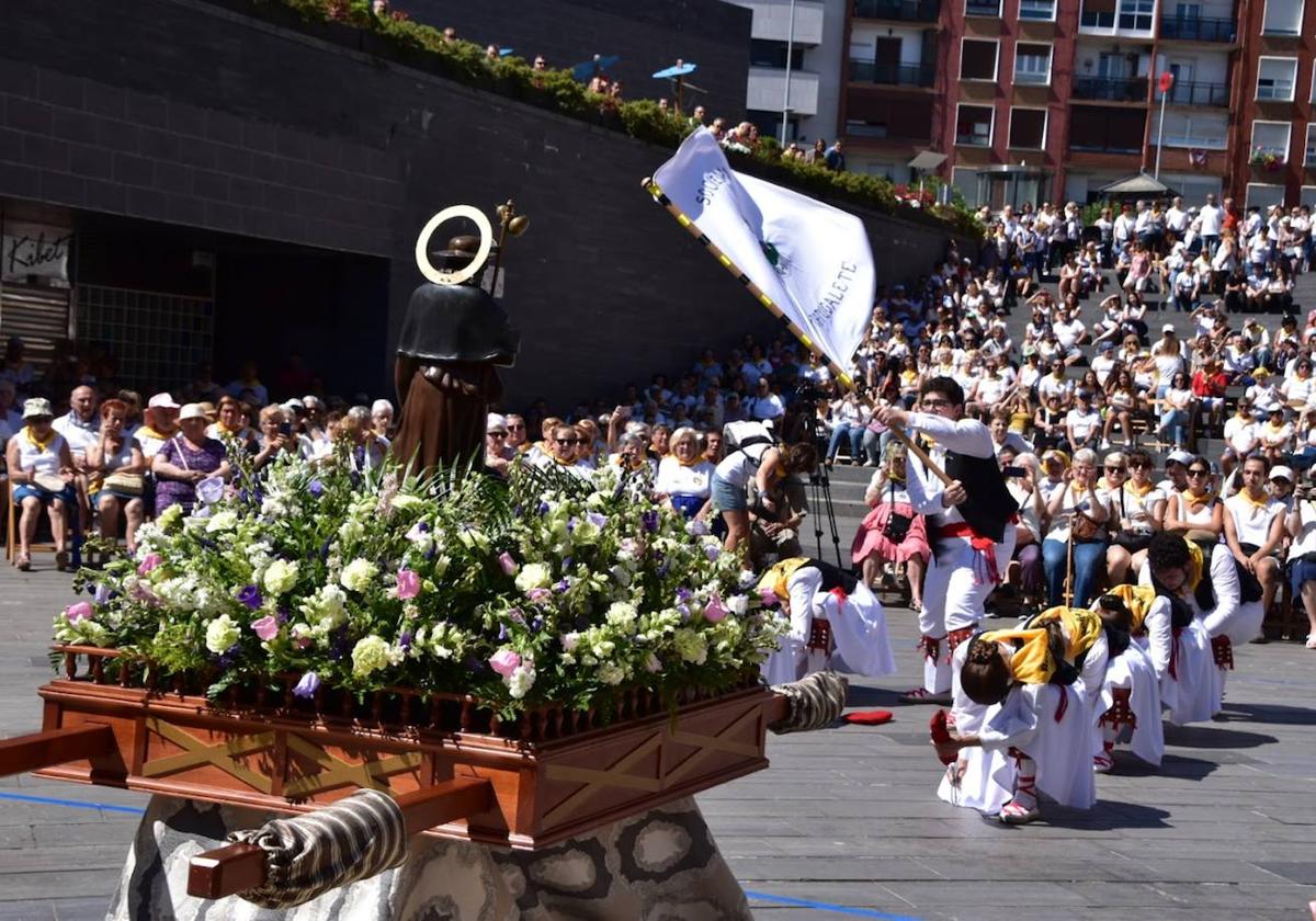 Portugalete se rinde a San Roque: «Hoy es un día especial en el que no se puede faltar»