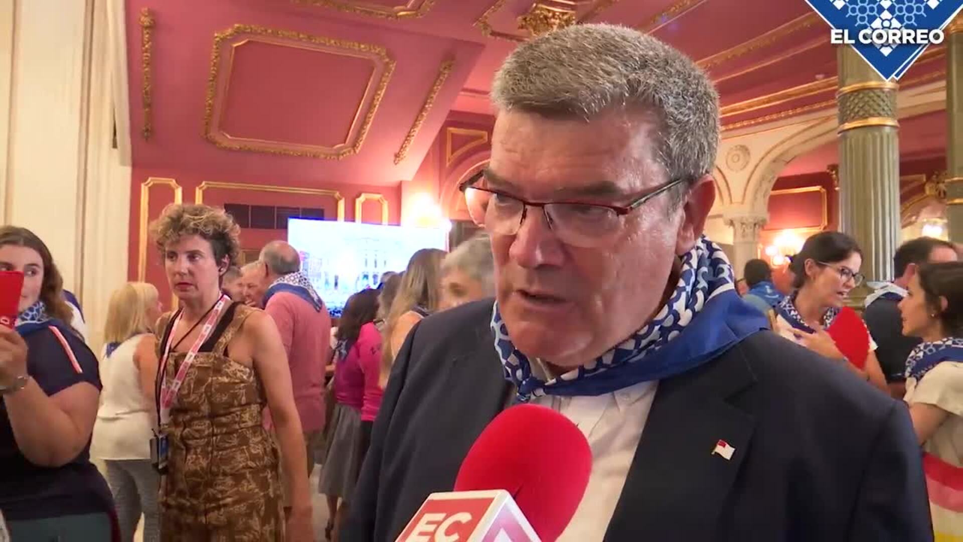 Euskera, feminismo y «un abrazo a los que están lejos» en el pregón