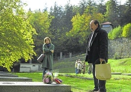 Eduard Fernández caracterizado como Enric Marco.