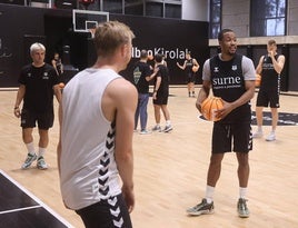 El Bilbao Basket ya está entrenando en Artxanda.