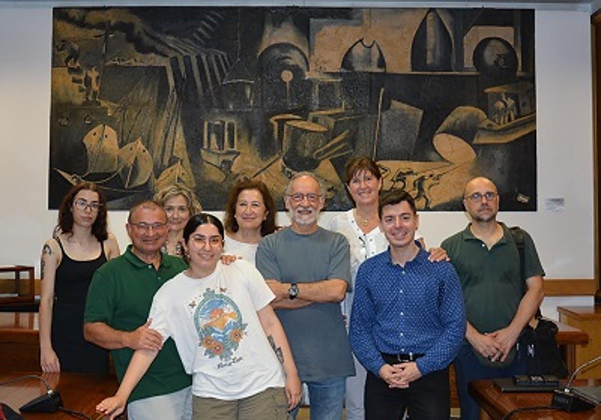 'Naval y Altos Hornos' murala zaharberritu dute Sestaon