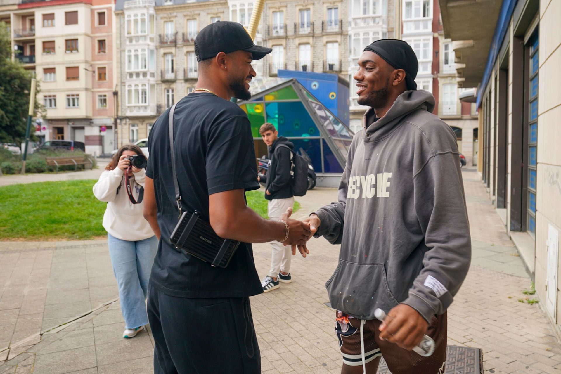 Los nuevos fichajes del Baskonia ya están en Vitoria