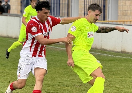 Imagen del último amistoso en Urritxe ante el Sporting B.