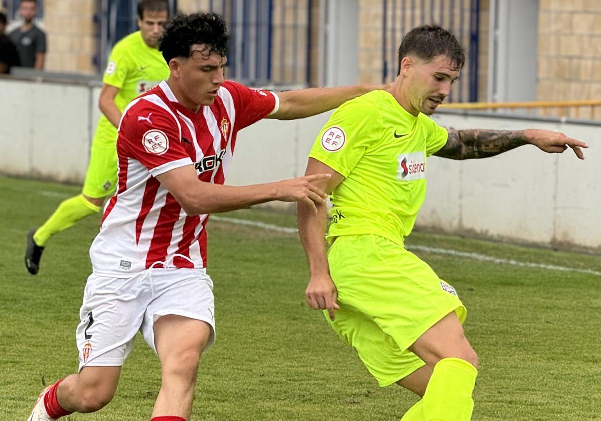 Imagen del último amistoso en Urritxe ante el Sporting B.