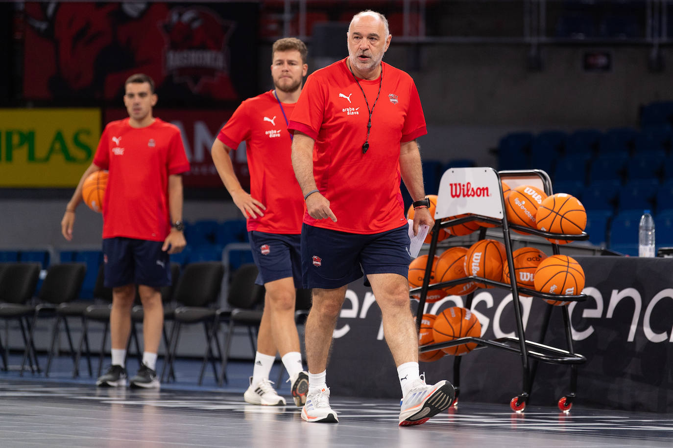 El primer entrenamiento de Laso como técnico del Baskonia, en imágenes