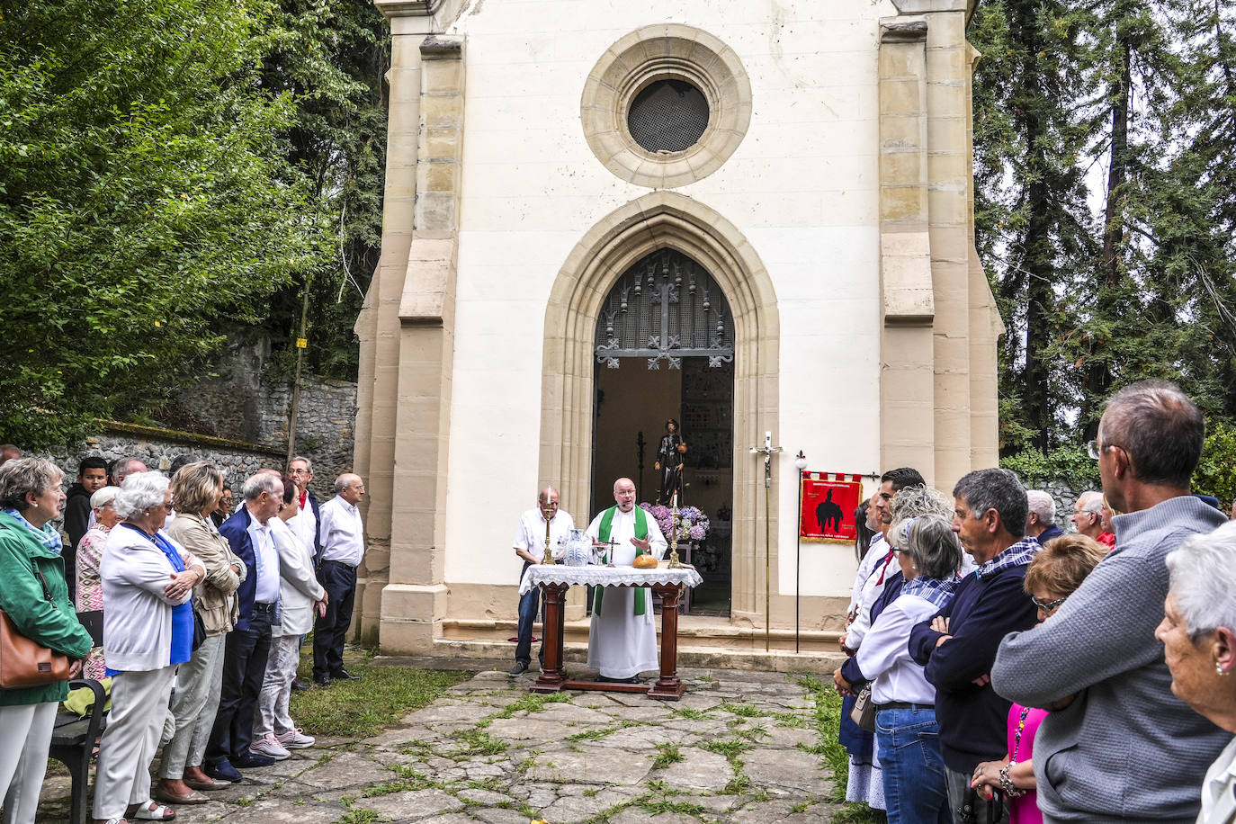 El 425 aniversario de la Cofradía de Llodio, en imágenes