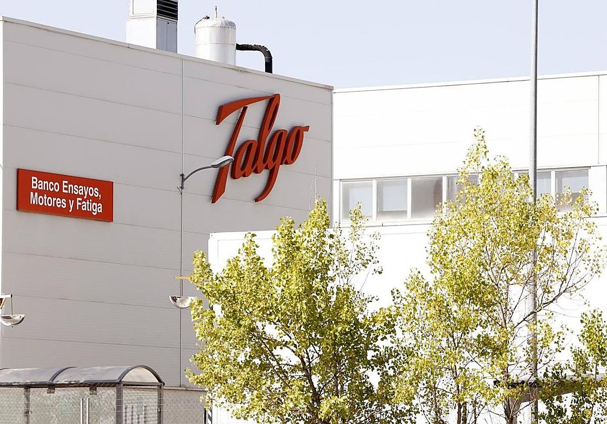 Los húngaros mantienen la opa y el accionista principal, Trilantic, centra todas las miradas