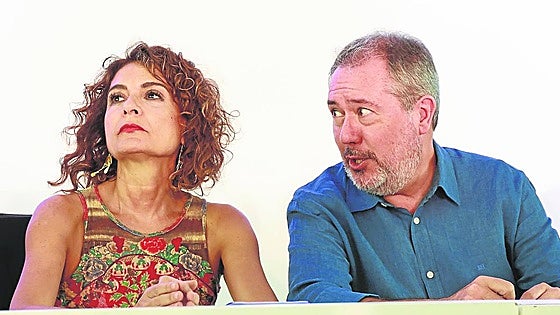 Montero dice que la «financiación singular» de Cataluña pueden tenerla más regiones