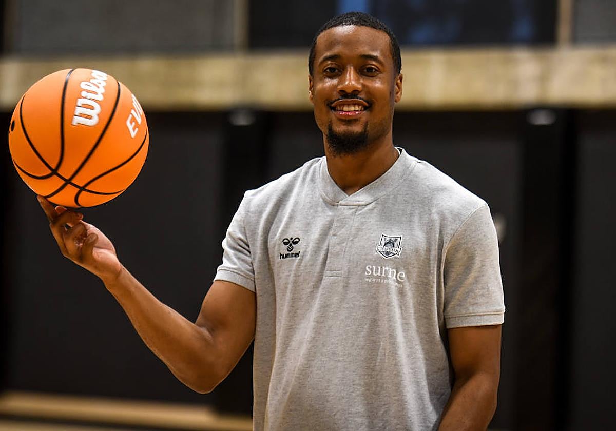 Mohammad-Ali Abdur-Rakhman ha sido presentado este martes en Artxanda.