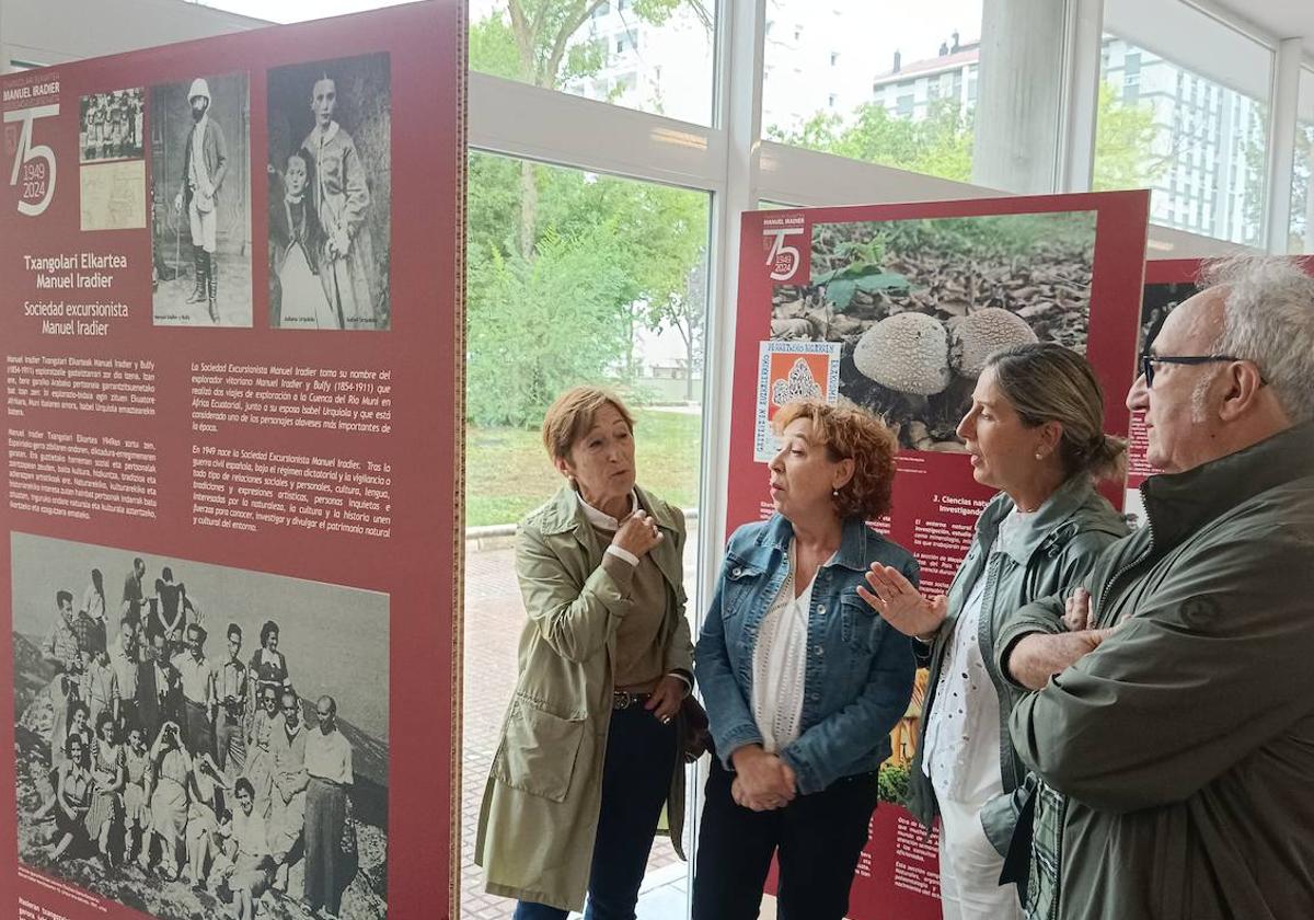 Pilar García de Salazar, Miren Fernández de Landa, Sonia Díaz de Corcuera y Fernando Casi.