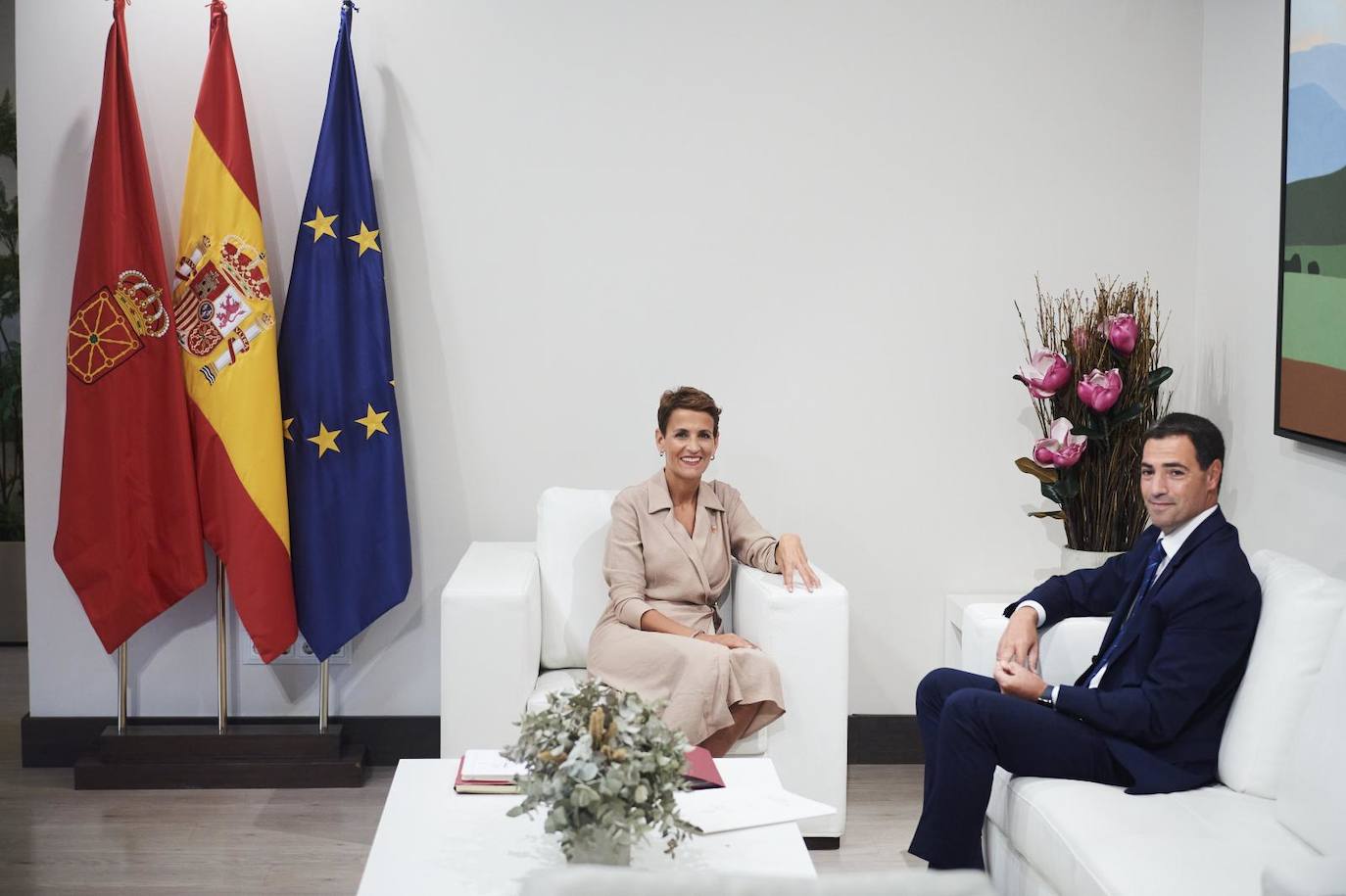 Imanol Pradales y María Chivite, este miércoles en Pamplona.