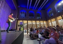 Gasteiz Antzokia se inauguró en julio en el palacio Ruiz de Vergara.