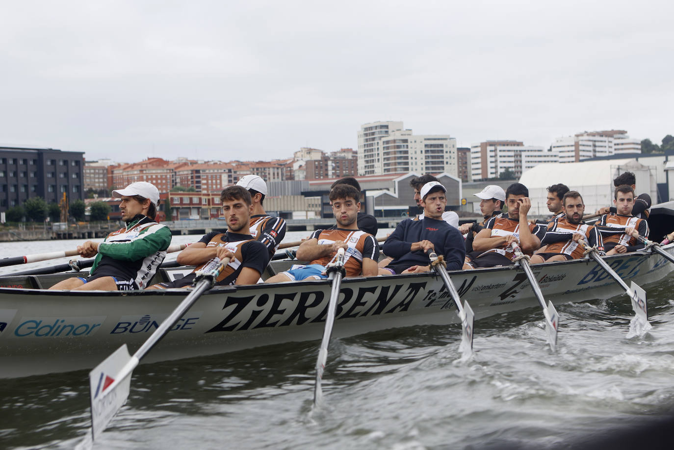 La tripulación de Zierbena se prepara para el segundo asalto a La Concha